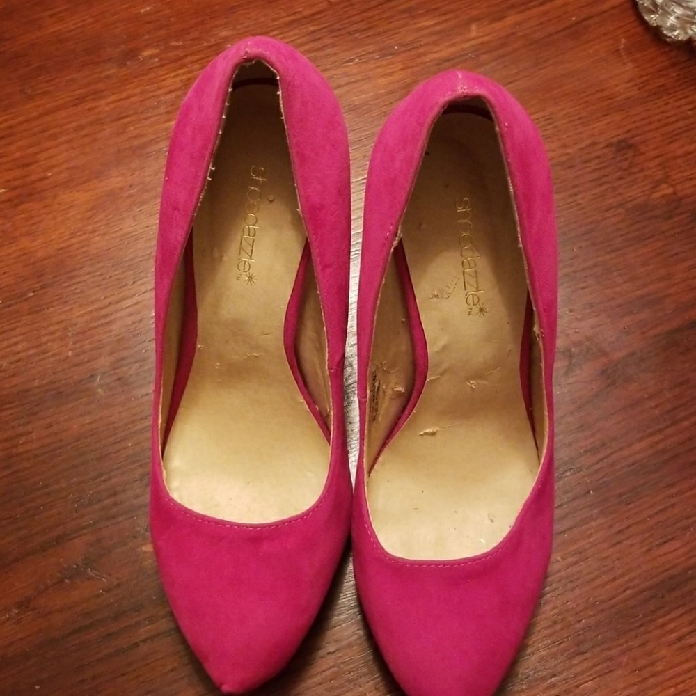 Shoe dazzle